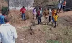 गैर के प्यार में अंधी पत्नी ने तकिए से मुंह दबाकर पति को उतारा.. गैर के प्यार में अंधी पत्नी ने तकिए से मुंह दबाकर पति को उतारा..