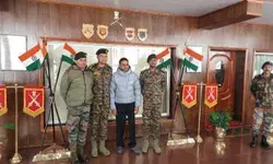 पंकज चौधरी ने नाथुला में भारत-तिब्बत सीमा का दौरा किया पंकज चौधरी ने नाथुला में भारत-तिब्बत सीमा का दौरा किया