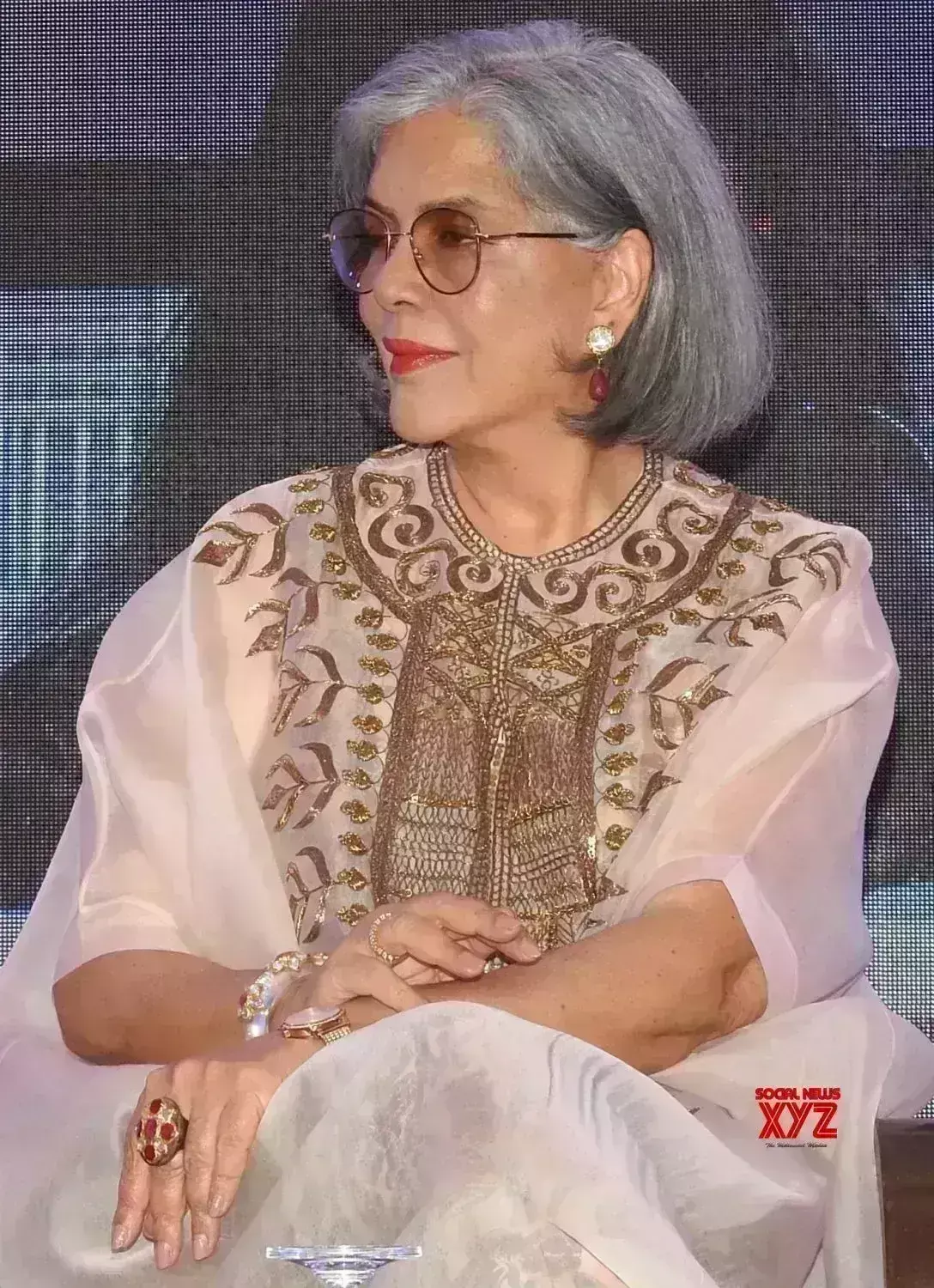 सोशल मीडिया के जरिये सामाजिक मुद्दों पर अपनी आवाज उठायेंगी यह अभिनेत्री सोशल मीडिया के जरिये सामाजिक मुद्दों पर अपनी आवाज उठायेंगी यह अभिनेत्री