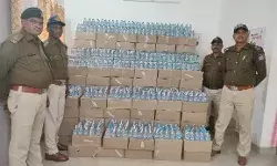 पुलिस ने धर दबोचे तीन आरोपी- बरामद की 9 लाख की अवैध शराब पुलिस ने धर दबोचे तीन आरोपी- बरामद की 9 लाख की अवैध शराब