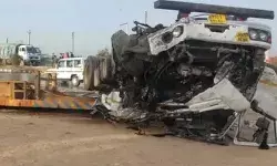 रोजी रोटी कमाने जा रहे मजदूरों की जिंदगी पर मौत का झपट्टा- आठ मरे रोजी रोटी कमाने जा रहे मजदूरों की जिंदगी पर मौत का झपट्टा- आठ मरे