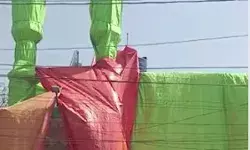 खबरदार होशियार आ रहे लाट साहब- ढकी जा रही हैं मस्जिदे एवं मजार खबरदार होशियार आ रहे लाट साहब- ढकी जा रही हैं मस्जिदे एवं मजार