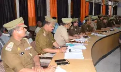 शांतिपूर्ण वातावरण में होली पर्व को सम्पन्न कराया जायेगा– डीएम शांतिपूर्ण वातावरण में होली पर्व को सम्पन्न कराया जायेगा– डीएम