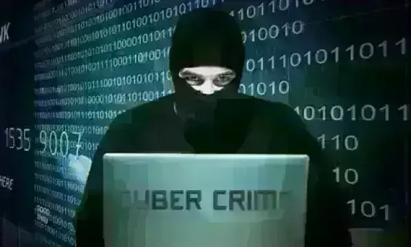 गेम खेलते हुए साइबर ठग ने कर लिया फोन हैक- उड़ा दिये 30 लाख रूपये गेम खेलते हुए साइबर ठग ने कर लिया फोन हैक- उड़ा दिये 30 लाख रूपये