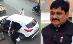 उमेश पाल के हत्यारों की गिरफ्तारी पर अब ढाई-ढाई लाख का इनाम उमेश पाल के हत्यारों की गिरफ्तारी पर अब ढाई-ढाई लाख का इनाम