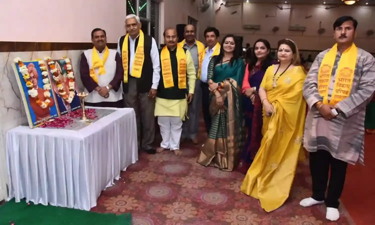 भारत विकास परिषद के सम्राट शाखा द्वारा किया गया कवि सम्मेलन आयोजित