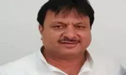 लालू यादव के समधी के घर ईडी का छापा- पूर्व एमएलसी का खंगाल रही घर लालू यादव के समधी के घर ईडी का छापा- पूर्व एमएलसी का खंगाल रही घर