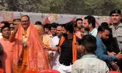 बुजुर्ग महिला के पास पहुंचे डिप्टी सीएम- बोले इलाज मिला या नहीं बुजुर्ग महिला के पास पहुंचे डिप्टी सीएम- बोले इलाज मिला या नहीं