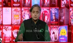 राहुल ने कहीं देशविरोधी बात नहीं की, माफी नहीं मांगेंगे- थरूर