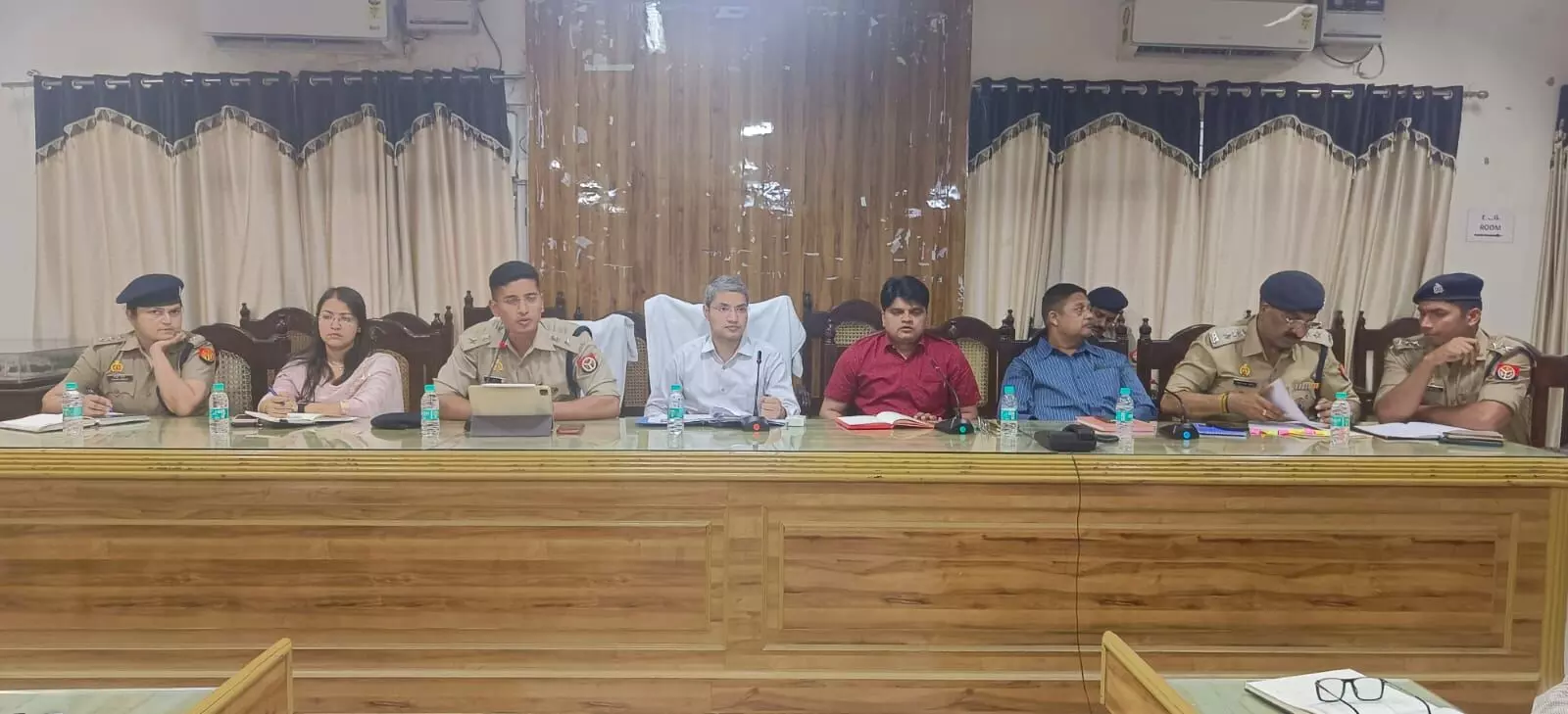 आगामी त्यौहारों को लेकर कलेक्टर-कमांडर ने की शान्ति समीति की मीटिंग आगामी त्यौहारों को लेकर कलेक्टर-कमांडर ने की शान्ति समीति की मीटिंग