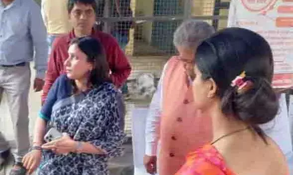 मशीन के डेमो के दौरान हुआ धमाका- कमिश्नर वन मंत्री बचे बाल बाल