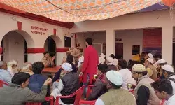 त्योहारों के मद्देनजर शांति समिति की बैठक कर सीओ ने दी यह हिदायत त्योहारों के मद्देनजर शांति समिति की बैठक कर सीओ ने दी यह हिदायत