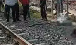 शराब पीने के विवाद में पत्नी को ठिकाने लगाकर रेलवे ट्रैक पर लोटा पति शराब पीने के विवाद में पत्नी को ठिकाने लगाकर रेलवे ट्रैक पर लोटा पति