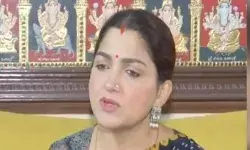 मोदी सरनेम को लेकर BJP नेता का पुराना ट्वीट वायरल- क्या होगी कार्यवाही मोदी सरनेम को लेकर BJP नेता का पुराना ट्वीट वायरल- क्या होगी कार्यवाही