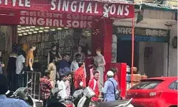 पकड़े जाने का झंझट खत्म- दुकानों से उतार ले गए सीसीटीवी कैमरे