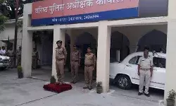 एसएसपी के दफ्तर से पत्रावलियां गायब- बाबू के खिलाफ मुकदमा एसएसपी के दफ्तर से पत्रावलियां गायब- बाबू के खिलाफ मुकदमा