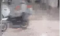 बीजेपी नेता के बेटे पर बम अटैक- कार पर फेंके गए बम- बाइक पर.. बीजेपी नेता के बेटे पर बम अटैक- कार पर फेंके गए बम- बाइक पर..