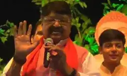 आधुनिक पहनावे की लड़कियों को बीजेपी नेता ने बताया सूर्पणखा