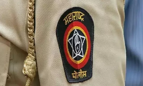 खबरदार जो सरकार विरोधी गाना गाया- रैपर पर मुकदमा दर्ज खबरदार जो सरकार विरोधी गाना गाया- रैपर पर मुकदमा दर्ज