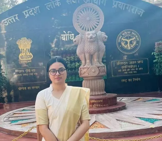 पिता की हत्या के बाद भी नहीं खोया हौसला- ब्लॉक प्रमुख की बेटी बनी DSP पिता की हत्या के बाद भी नहीं खोया हौसला- ब्लॉक प्रमुख की बेटी बनी DSP