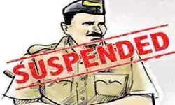 फिर लगा खाकी पर दाग- रेप का आरोपी सिपाही सस्पेंड फिर लगा खाकी पर दाग- रेप का आरोपी सिपाही सस्पेंड