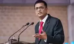 बोले चीफ जस्टिस- मेरे साथ दांवपेच नहीं चलना वकील साहब