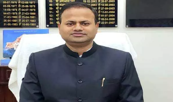 मेडिकल कॉलेज परिसर में बिचौलियों की गतिविधियों पर जिला प्रशासन सख्त
