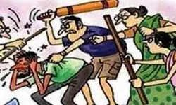 दो पक्षों की भिड़ंत में हुए इतने लोग घायल- मची अफरा तफरी दो पक्षों की भिड़ंत में हुए इतने लोग घायल- मची अफरा तफरी