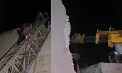 तीन मंजिला राइस मिल की इमारत ढही- 4 लोगों की मौत