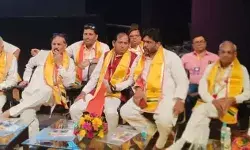 गौरव जैन साथियों सहित महिला सम्मेलन में हुए शामिल गौरव जैन साथियों सहित महिला सम्मेलन में हुए शामिल