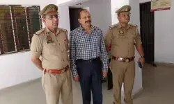 आजम खान को एक और झटका- करीबी रिटायर्ड सीओ किए गिरफ्तार आजम खान को एक और झटका- करीबी रिटायर्ड सीओ किए गिरफ्तार