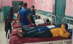 ऐसी खाई रसमलाई- बारातियों घरातियों ने सारी रात अस्पताल में बिताई ऐसी खाई रसमलाई- बारातियों घरातियों ने सारी रात अस्पताल में बिताई