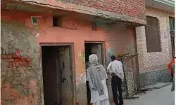 मच्छरदानी को लेकर महाभारत- भतीजे ने चाकू घोंपकर की चाचा की हत्या