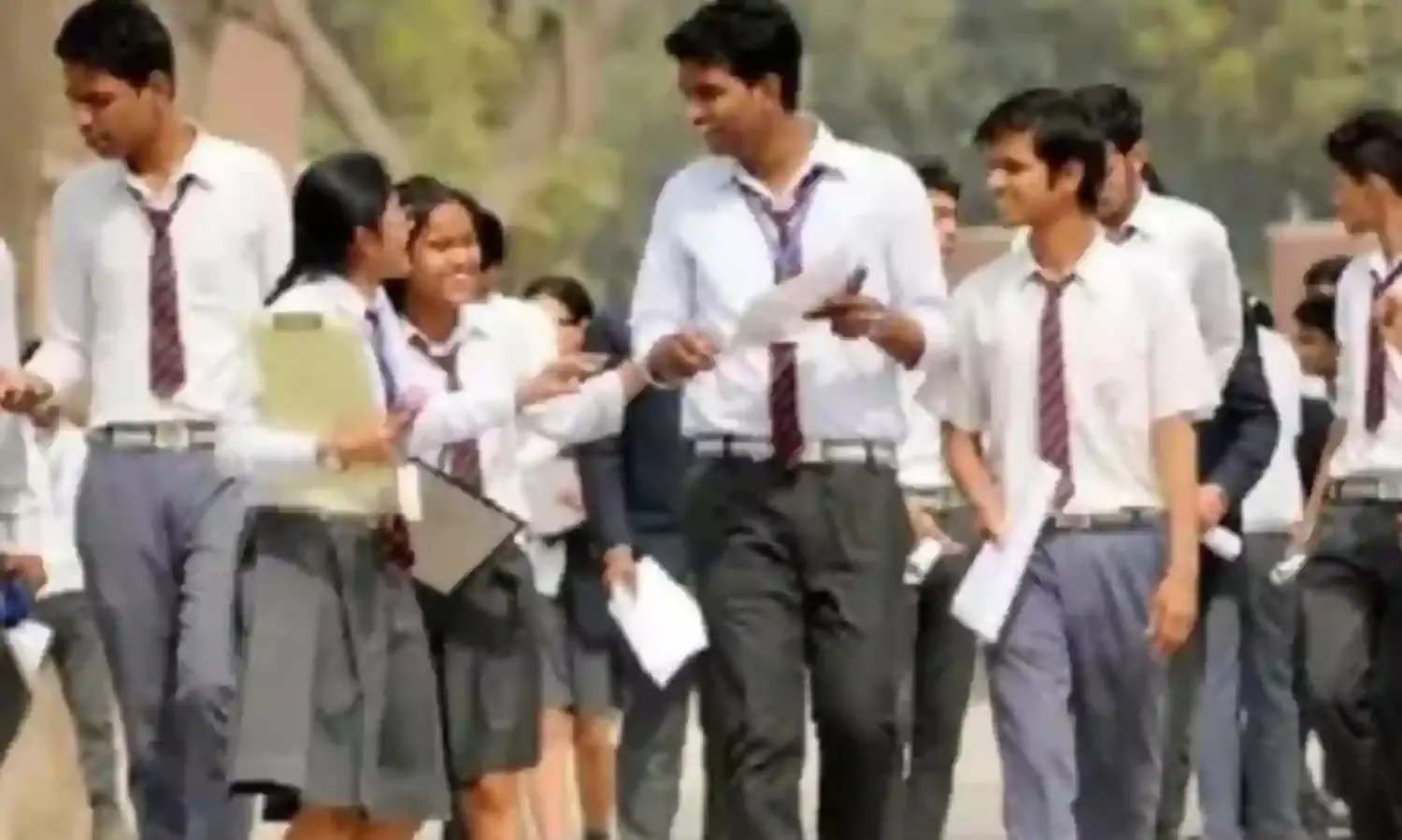 इंतजार हुआ खत्म- सीबीएसई ने जारी किया रिजल्ट- लड़कियां फिर अव्वल