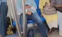 जारी हुआ फोटो कहीं मिले तो बताना- मेट्रो में हस्तमैथुन करने वाला वांटेड