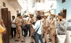 बेटे ने दोस्त के साथ किया था डबल मर्डर- इसलिए खून में रंगे बेटे ने हाथ बेटे ने दोस्त के साथ किया था डबल मर्डर- इसलिए खून में रंगे बेटे ने हाथ