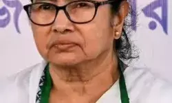 ममता के अरमानों पर फिरा पानी- दा केरल स्टोरी पर लगी रोक एससी ने हटाई ममता के अरमानों पर फिरा पानी- दा केरल स्टोरी पर लगी रोक एससी ने हटाई