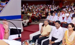 मिनिस्टर ने शिक्षकों को टेक्नोलॉजी से अपडेट रहने पर दिया जोर मिनिस्टर ने शिक्षकों को टेक्नोलॉजी से अपडेट रहने पर दिया जोर