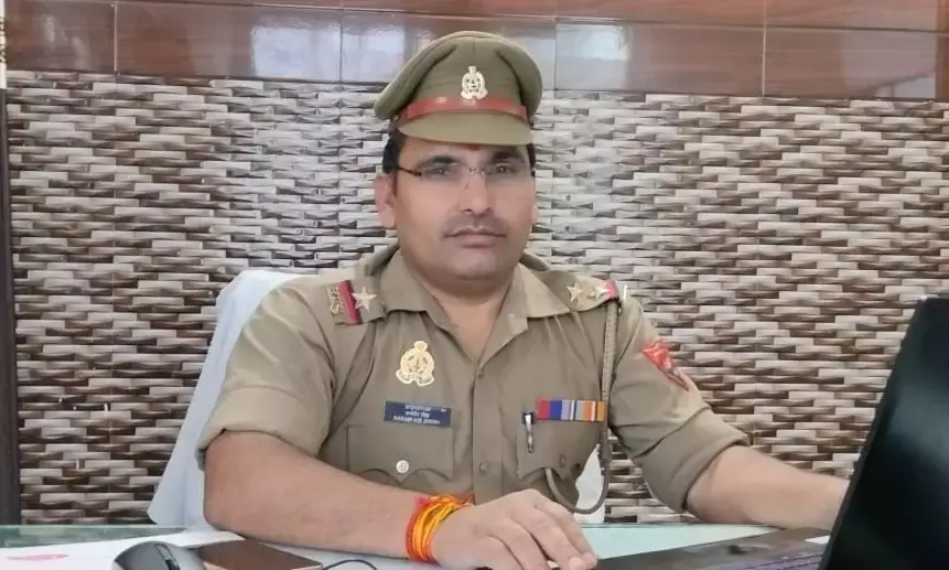 UP पुलिस के कर्मवीर साइबर ठगों से जनता को कर रहे अलर्ट- ऐसे करें बचाव