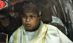 कर्ज लेकर रेवड़ी बांटने वाला सीएम कहने पर सरकारी टीचर सस्पेंड