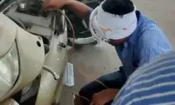 2000 का नोट बना जी का जंजाल- नोट देखते ही बिदके पेट्रोल पंप कर्मी ने.. 2000 का नोट बना जी का जंजाल- नोट देखते ही बिदके पेट्रोल पंप कर्मी ने..