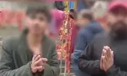 मंदिरों की पवित्रता की नहीं चिंता- केदारनाथ धाम में लगायें सुटटे-अब... मंदिरों की पवित्रता की नहीं चिंता- केदारनाथ धाम में लगायें सुटटे-अब...