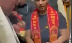 बाबा केदार की शरण में पहुंचे अक्षय- अभिनेता ने पूजा कर लगाई अर्जी बाबा केदार की शरण में पहुंचे अक्षय- अभिनेता ने पूजा कर लगाई अर्जी