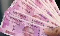 बैंकों ने 2000 के नोट बदलने किए शुरू- आरबीआई ने जारी किया सर्कुलर बैंकों ने 2000 के नोट बदलने किए शुरू- आरबीआई ने जारी किया सर्कुलर