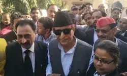 अदालत से बरी आजम की विधायकी क्या होगी बहाल!- लगी अन्य की निगाहें अदालत से बरी आजम की विधायकी क्या होगी बहाल!- लगी अन्य की निगाहें