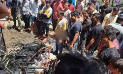 बीजेपी नेता के दफ्तर में लगी आग- एसी फर्नीचर समेत जला सामान बीजेपी नेता के दफ्तर में लगी आग- एसी फर्नीचर समेत जला सामान