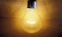 दरों में वृद्धि पर ब्रेक के बाद अब बिजली की दरों में कमी का अभियान दरों में वृद्धि पर ब्रेक के बाद अब बिजली की दरों में कमी का अभियान