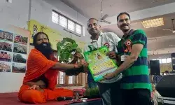 बोले रामदेव- राजनेता स्वास्थ्य के लिए नहीं राजयोग के लिए करते हैं योग