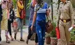 स्पा सेंटरों में सेक्स बाजार- फरार संचालकों पर इनाम 20 20 हजार