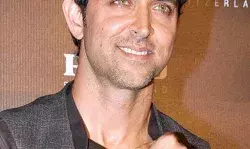 आईफा अवार्ड्स में ऋतिक रोशन को मिला ‘सर्वश्रेष्ठ अभिनेता’ का पुरस्कार